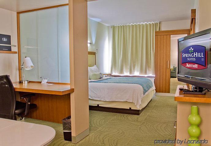 Springhill Suites Columbia Downtown The Vista Værelse billede